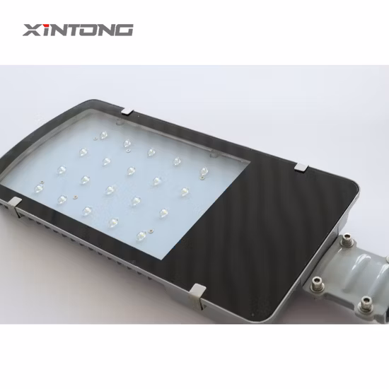 OEM/ODM 屋外防水 50W 100W 150W 200W LED 街路灯